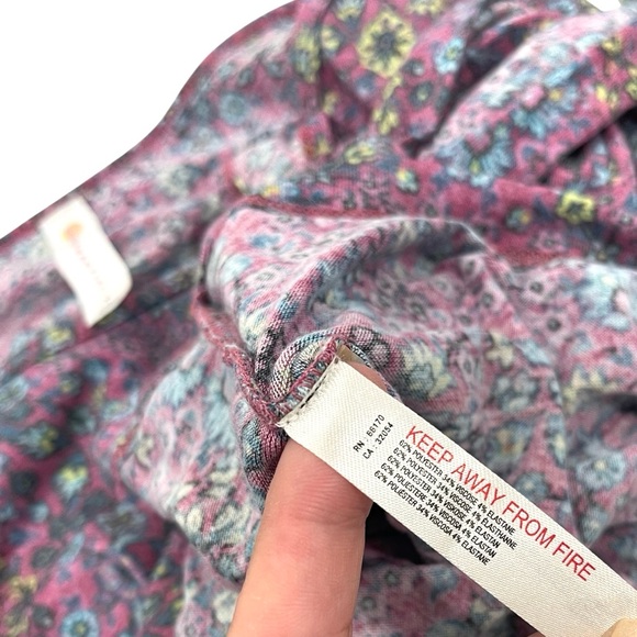 Anthropologie Daily Practice Long Sleeve Wrap Front Long Sleeve Boho Floral yoga - Picture 8 of 8